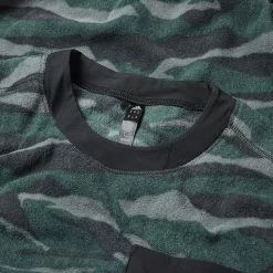 Adidas Texture Print Crew Golf Sweater 9 Adidas Texture Print Crew Golf Sweater -Golf Shirts Sales Adidas AW22 Texture Print Crewneck HF6523 SWADI320 Black Grey Six Shadow Green Detail