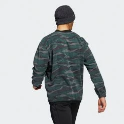 Adidas Texture Print Crew Golf Sweater 13 Adidas Texture Print Crew Golf Sweater -Golf Shirts Sales Adidas AW22 Texture Print Crewneck HF6523 SWADI320 Black Grey Six Shadow Green Model 3
