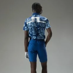 Jlindeberg J.Lindeberg Martin Print Golf Polo Shirt 13 Jlindeberg J.Lindeberg Martin Print Golf Polo Shirt -Golf Shirts Sales J.Lindeberg Martin Print Regular Fit Polo GMJT07413 0470 SHLIN150 Hibiscus BlueWhite Model 3