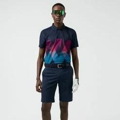 Jlindeberg J.Lindeberg Active Argyle Golf Shorts -Golf Shirts Sales J.Lindeberg SS22 Active Argyl Golf Short P1345071 Navy Model 1