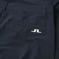Jlindeberg J.Lindeberg Cuff Jogger Golf Trouser 7 Jlindeberg J.Lindeberg Cuff Jogger Golf Trouser -Golf Shirts Sales J.Lindeberg SS22 Cuff Jogger Golf Trouser JL Navy White GMPA05574 6855 Code TRLIN020 34 W Reg Leg Detail
