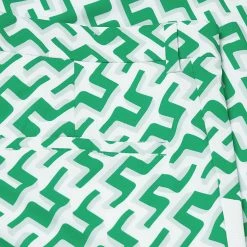 Jlindeberg J.Lindeberg Kim Print Golf Shorts 7 Jlindeberg J.Lindeberg Kim Print Golf Shorts -Golf Shirts Sales J.Lindeberg SS22 Kim Print Golf Shorts GMPA06306 M473 Code TSLIN021 34 W Parakeet 3D Bridge Monogram Detail