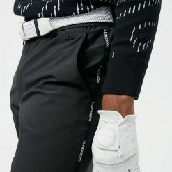 Jlindeberg J.Lindeberg Stuart Stripe Golf Trouser -Golf Shirts Sales J.Lindeberg SS22 Stuart Stripe Golf Trouser Black GMPA05716 9999 Code TRLIN022 34 W 32 Leg Model 3