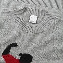 Nike Tiger Woods Crew Knit Golf Sweater -Golf Shirts Sales Nike AW21 Tiger Woods Jumper Knit Sweater DA4151 063 Code SWNIK252 M Dark Grey Heather Detail