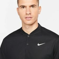 Nike Dry Victory Blade Golf Polo Shirt -Golf Shirts Sales Nike SS22 Dry Victory Blade Golf Polo Shirt Black White DH0838 010 SHNIK774 model 2