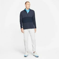 Nike Dry Vapor 1/2 Zip Golf Sweater 13 Nike Dry Vapor 1/2 Zip Golf Sweater -Golf Shirts Sales Nike SS21 Dry Vapor 1 2 Zip Sweater CU9828 451 Code SWNIK232 Obsidian Thunder Blue Black Model 3