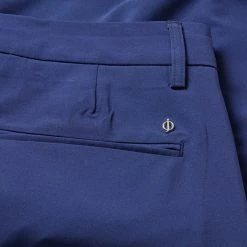 Oscarjacobson Oscar Jacobson Davenport Golf Short 7 Oscarjacobson Oscar Jacobson Davenport Golf Short -Golf Shirts Sales Oscar Jacobson SS21 Davenport Shorts OJSHO0003 Code TSOSC023 Navy detail