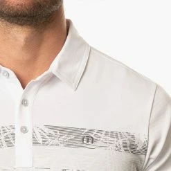 TravisMathew Activate Golf Polo Shirt 12 TravisMathew Activate Golf Polo Shirt -Golf Shirts Sales Travis Mathew SS21 Activate Golf Polo Shirt 1MW440 SHTRA055 XL White Model 2