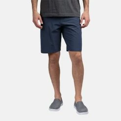 TravisMathew Beck Golf Shorts -Golf Shirts Sales Travis Mathew SS21 Beck Short 1MM208 4BLN Code TSTRA004 Blue Nights Model 1
